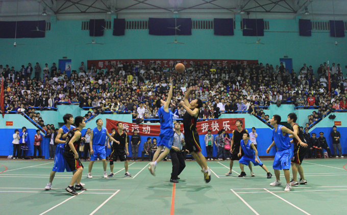 三分大赛落幕,神射手摘得桂冠 三分大赛落幕,神射手摘得桂冠