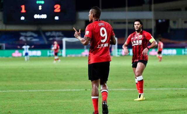  新援首秀梅开二度，完美融入进攻体系